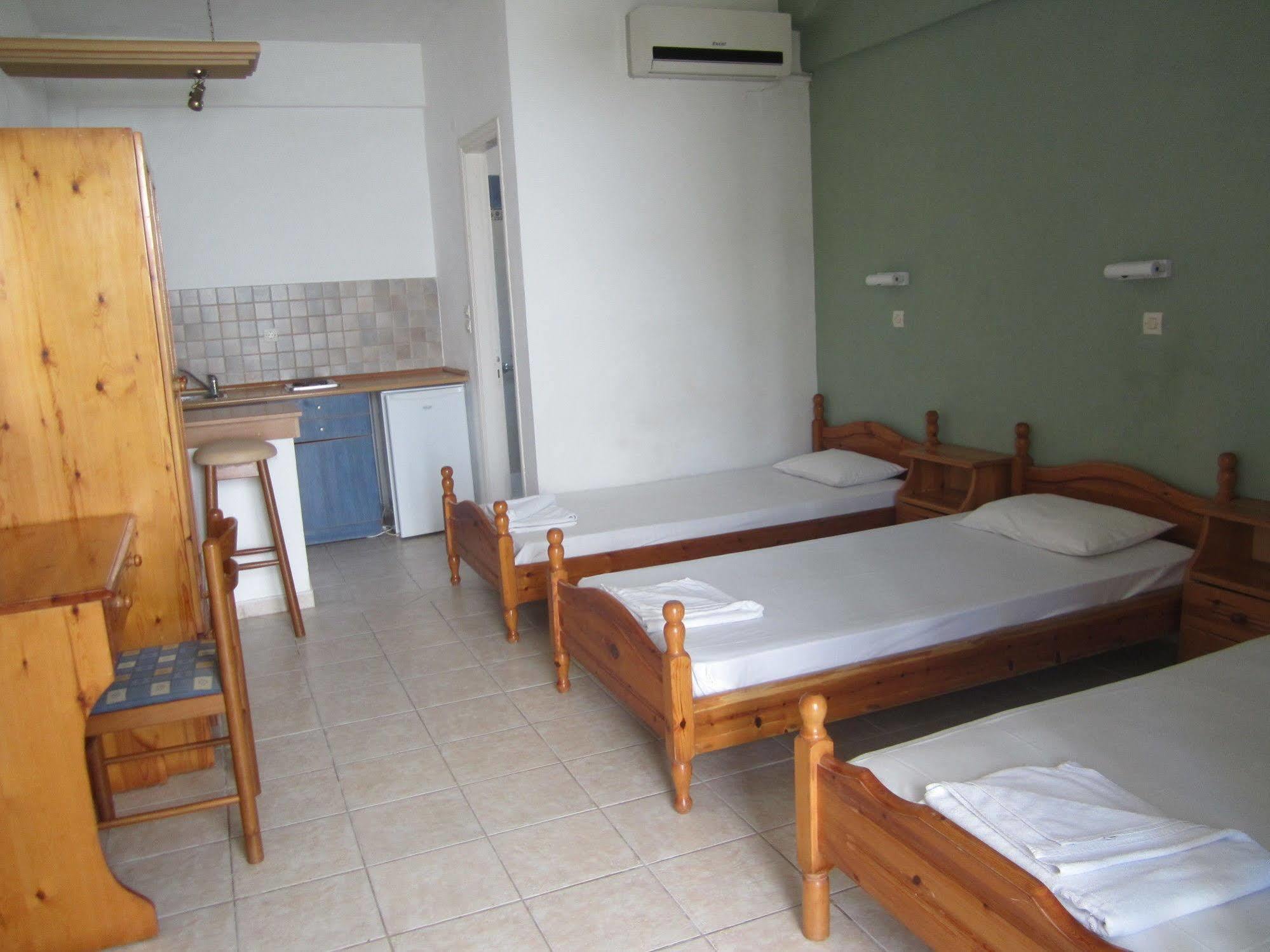 Island Beach Resort (Adults Only) Kavos Exterior photo