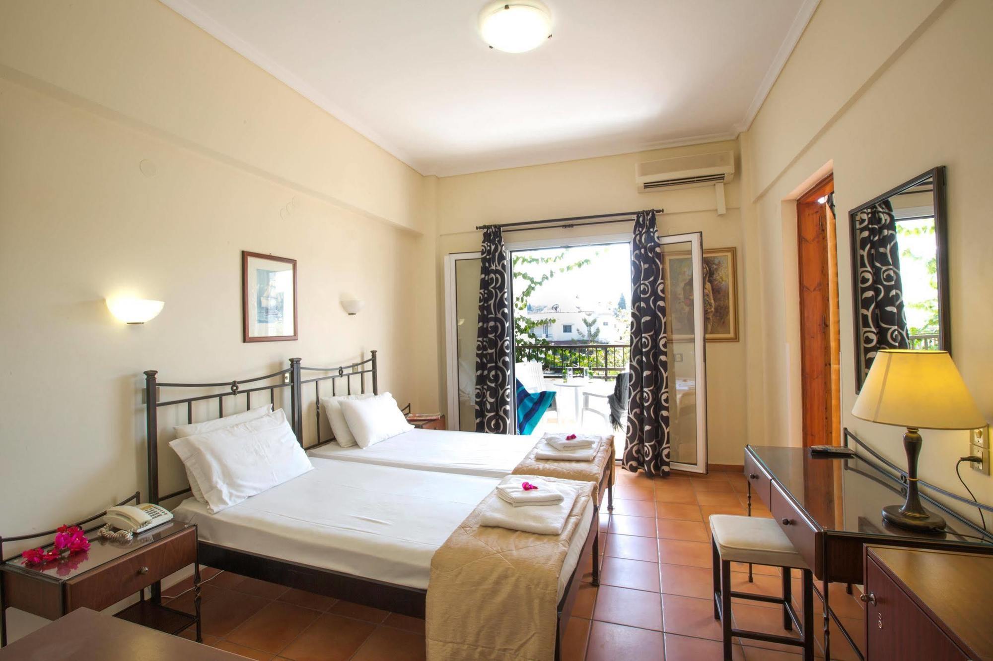 Island Beach Resort (Adults Only) Kavos Exterior photo